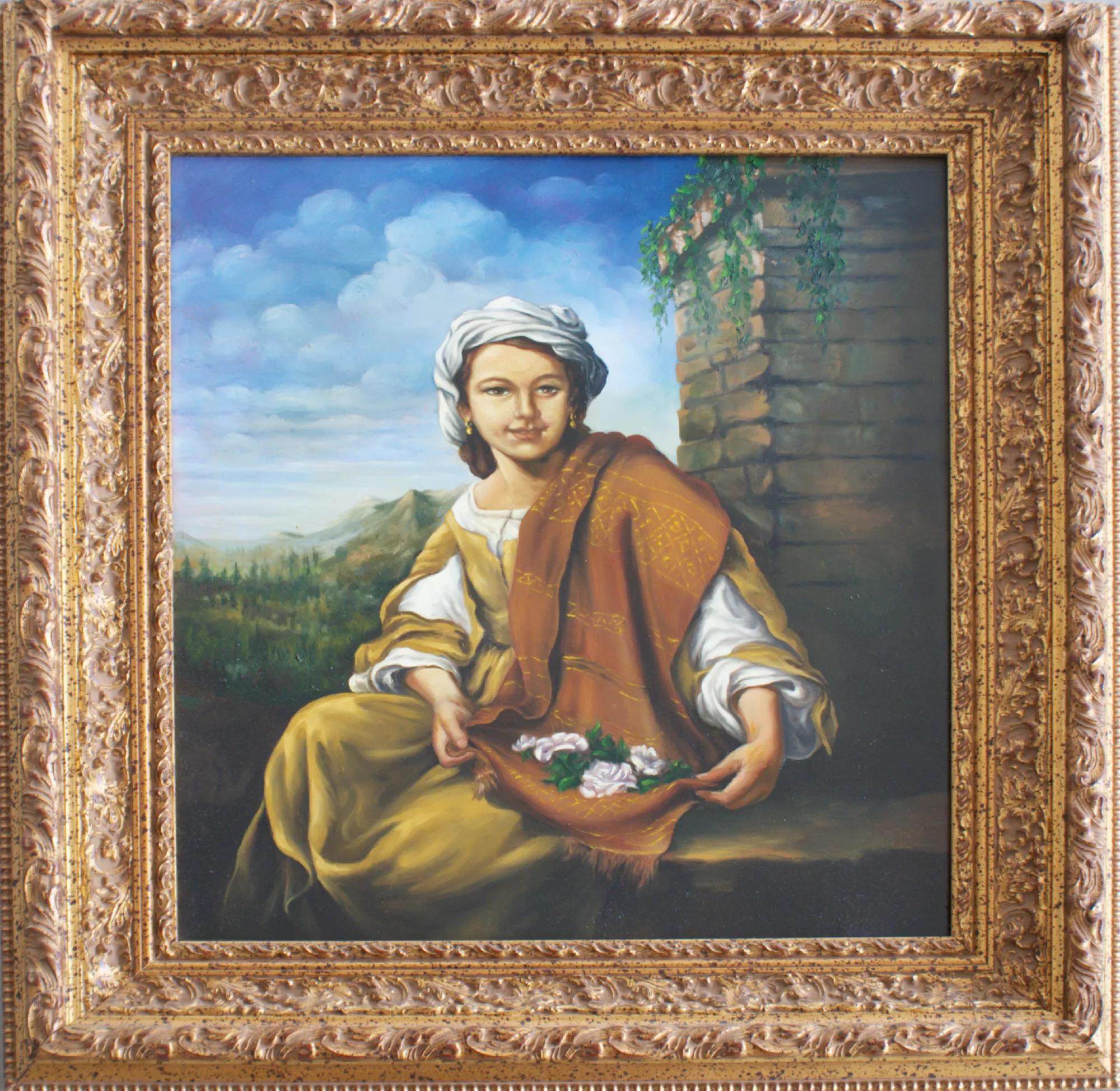 Fanciulla con fiori-Aly-Mohsen "Quadro di Ay Mohsen realizzato ad Olio con pennello. Il titolo è Fanciulla con fiori e rientra nella categoria C'era una volta. In Fanciulla con fiori, Aly Mohsen realizza una copia pittorica ispirata all’omonima opera di Bartolomé Esteban Murillo, reinterpretando con rigore tecnico e sensibilità figurativa uno dei modelli più emblematici della pittura spagnola del Seicento. L’opera si colloca esplicitamente nella tradizione della copia d’autore come pratica di studio e approfondimento del linguaggio figurativo classico. La giovane figura femminile, seduta accanto a un muro in pietra, rivolge lo sguardo allo spettatore con un’espressione pacata e composta, mentre tiene tra le mani alcune rose bianche, simbolo tradizionale di purezza, grazia e armonia. L’ambientazione rurale, con il paesaggio collinare sullo sfondo e il cielo aperto, contribuisce a creare un’atmosfera sospesa e senza tempo, coerente con lo spirito dell’originale murilliano. Mohsen dimostra una solida padronanza della pittura figurativa classica, curando il modellato dei volumi, la resa morbida dell’incarnato e l’equilibrio luminoso dell’insieme. La luce diffusa accompagna delicatamente il volto e le pieghe degli abiti, mentre il dialogo cromatico tra i toni caldi delle vesti e quelli più freddi del cielo rafforza l’armonia complessiva della composizione. Pur trattandosi di una copia dichiarata, l’opera restituisce non solo la struttura formale del modello originale, ma anche il clima emotivo e contemplativo tipico della pittura di Murillo, confermando l’interesse di Aly Mohsen per la tradizione figurativa europea e per lo studio dei grandi maestri del passato. Il dipinto è completato da una cornice classica dorata, ampia e finemente decorata, che valorizza la luminosità della scena e conferisce all’insieme un carattere autorevole e di impronta museale."